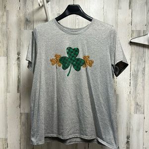 Clover Tee